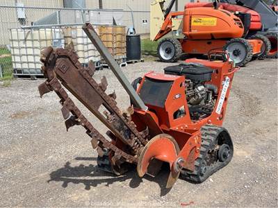 2019 Ditchwitch C16X 36" Walk Behind Trencher Rubber Tracked Crawler bidadoo