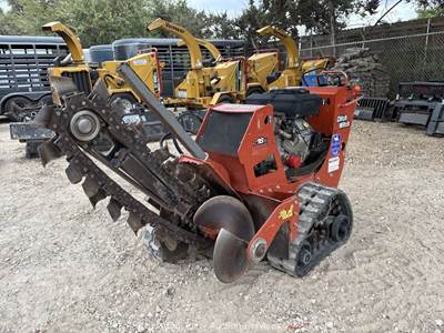 2020 Ditch Witch C16X Self Propelled Trencher Chain Tracked Auger Boom bidadoo