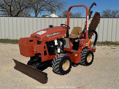 2017 Ditch Witch RT45 Ride-On Trencher 4-Way Backfill Blade Tractor bidadoo
