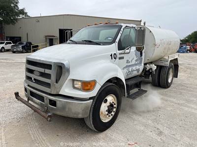 2007 Ford F-750 S/A 2,000 Gallon Water Tank Truck Cummins 5.9L PTO bidadoo
