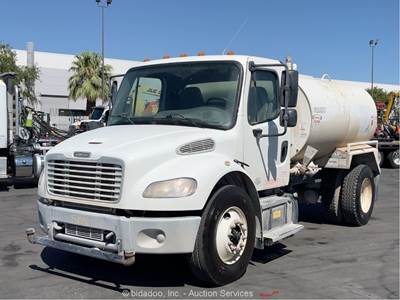 2019 Freightliner M2 106 2,000 Gallon 5-Sprayer S/A Water Truck 6.7L A/T bidadoo