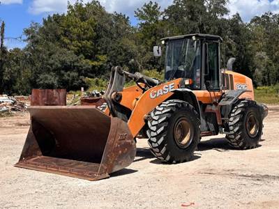 2018 Case 821G Articulated Front End Wheel Loader Tractor Q/C Cab A/C bidadoo
