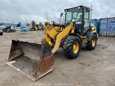 2015 Caterpillar 908M Wheel Loader Tractor Aux Hydraulic Q/C Bucket Cab bidadoo