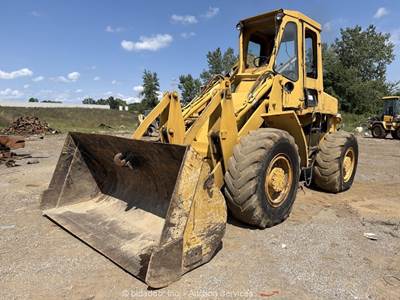 Fiat 605B 4WD Front End Wheel Loader Tractor Diesel Cab 2.50 YD Bucket bidadoo
