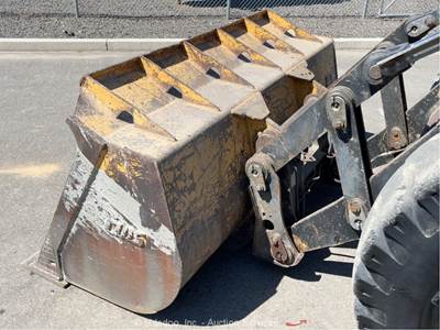1997 John Deere TC54H Articulating Wheel Loader Tractor Bucket Aux Hyd ...