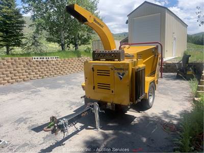 2018 Vermeer BC1000XL 12" Towable Wood Chipper Trailer PSI Gas Engine bidadoo