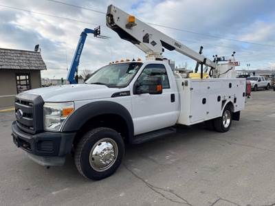 Used Boom / Bucket Truck 2013 Ford F-450 XL 4x4 35' Working Height Versalift Bucket LOW MILES!