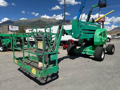 Aerial Boom Lift 2013 JLG 450AJ 4x4 45' Platform with Jib Diesel Manlift Telescopic