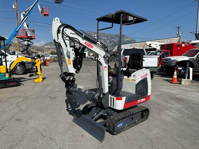 NEW Mini Excavator 2025 BTTL ET12M-6 Hydraulic Thumb, Quick Coupler, Backfill Blade, Tooth Bucket