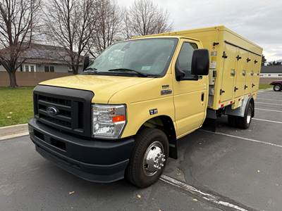 Used Like NEW Refrigerated Freezer Truck 2022 Ford E450 Schwans Van Food Truck ONLY 230 MILES!!