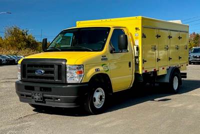 NEW Refrigerated Freezer Truck 2022 Ford E450 Schwans Van Food Truck Only 75 Miles!