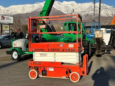 Scissor Lift 2005 Snorkel S1930 Electric 19' Platform Scissorlift
