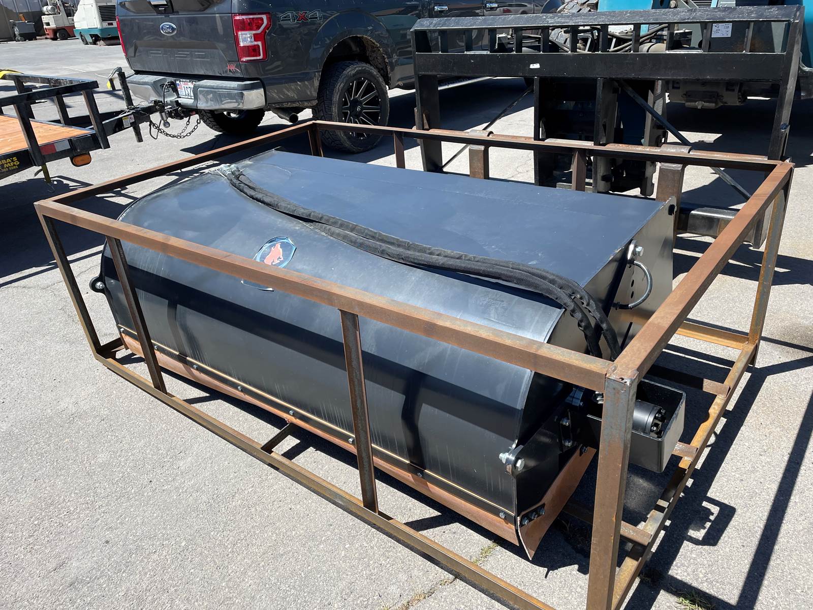 NEW Box Broom 72" Heavy Duty Hydraulic Skid Steer Attachment 2022