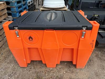 NEW Fuel Tank Poly 116 Gallon Diesel with 15 GPM Pump