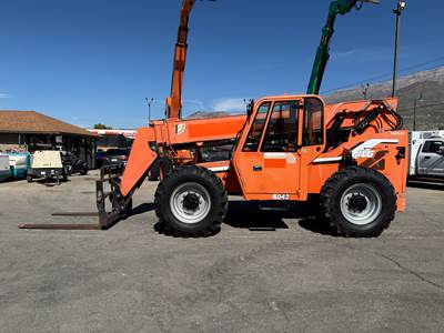 Used 2013 Telehandler Forklift Skytrak 6042 ENCLOSED CAB x4x4 6,000 LB 42' Reach Diesel Telescopic Fork Lift