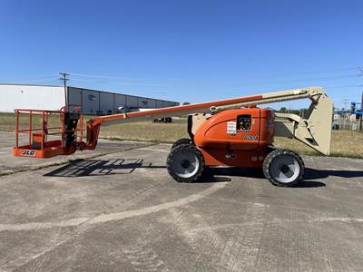 JLG 600A Articulating Boom Lift