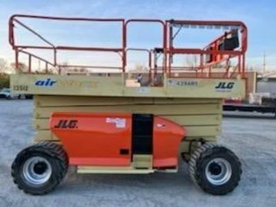 JLG 4394RT Scissor Lift