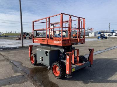 Skyjack SJ6832RT Scissor Lift