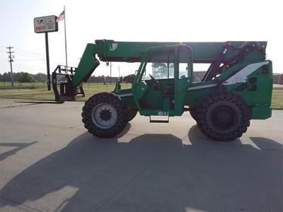 SkyTrak 8042 Telehandler - 8000lb Capacity, 42ft Lift Height