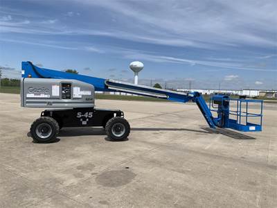 Genie S-45 Telescopic Boom Lift
