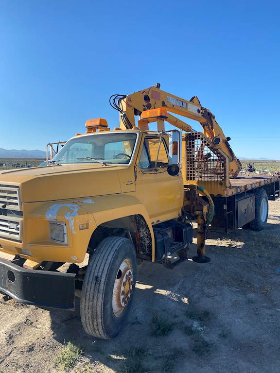1986 Ford F800 Crane Truck Pitman PK12000 Knuckle Boom Crane For