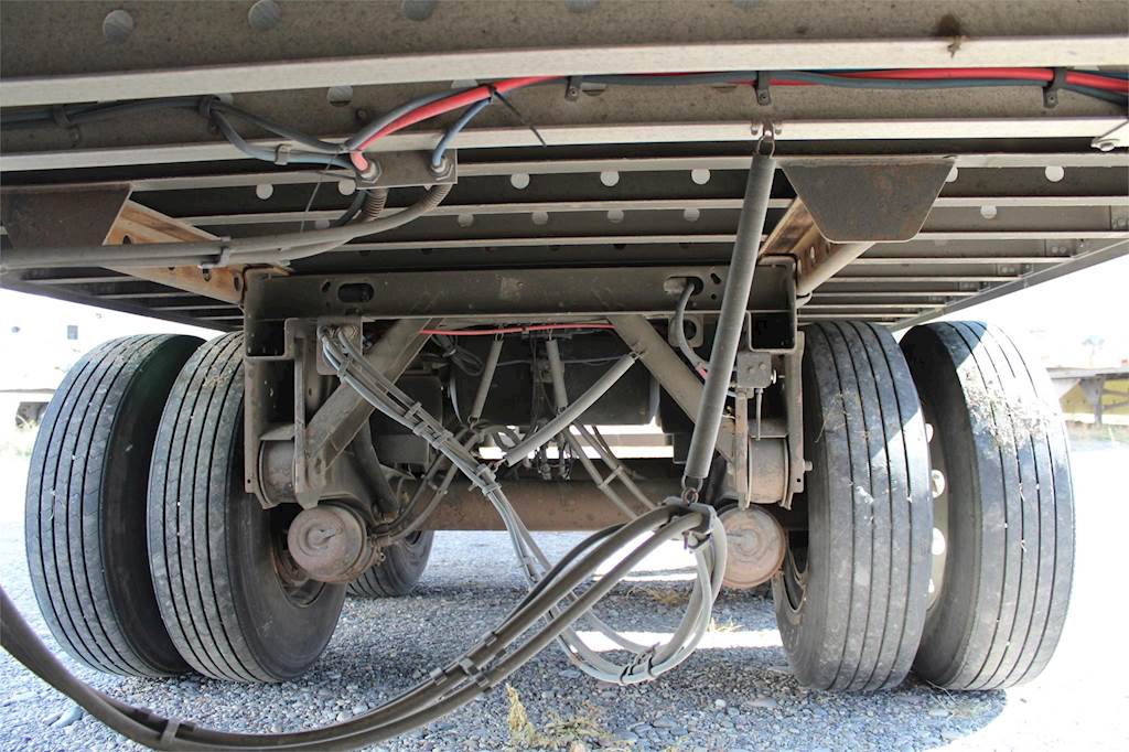 2016 Great Dane 53 ft Reefer Trailer Sliding Axle, Swing Door