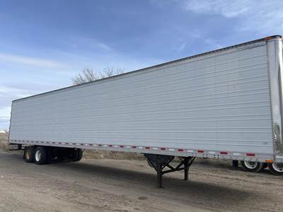 Great Dane 53 ft Reefer Trailer - Sliding Spread Axle, Swing Door, Thermo King