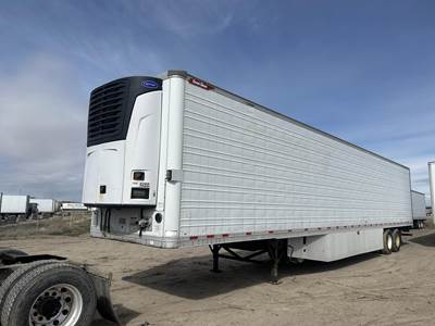 Great Dane 53 ft Reefer Trailer - Sliding Spread Axle, Swing Door, Carrier