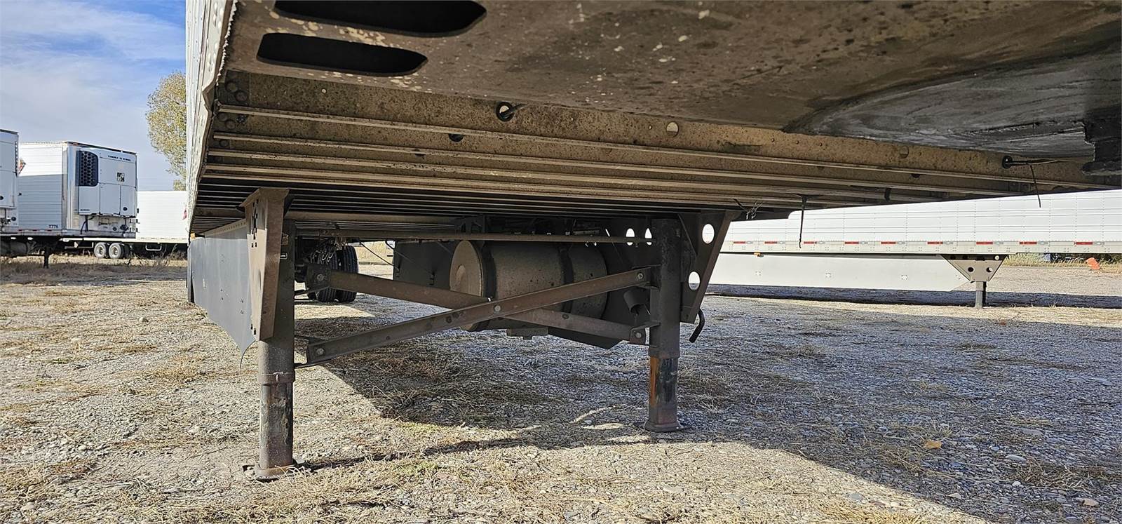 2016 UTILITY 53 ft Reefer Trailer Sliding Axle, Swing Door, Thermo