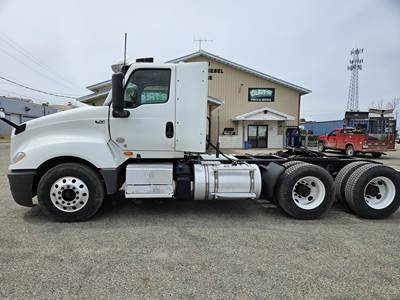 International LT Day Cab Truck - Cummins 450HP, 12 Speed Endurant Amt