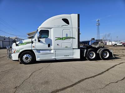 Freightliner Cascadia 113 Sleeper Semi Truck - Raised Roof Sleeper, Detroit 500HP, 10 Speed Manual