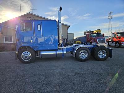 International 9600 Sleeper Semi Truck - Cummins 410HP, 13 Speed Manual