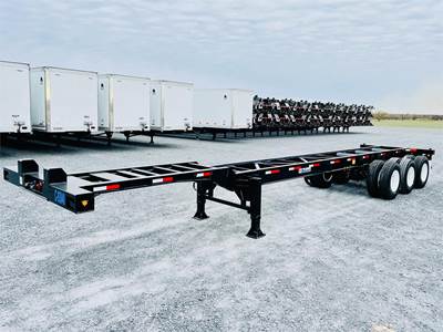 De Lucio USA CT40 40x102 Tri Axle Steel Container Chassis - Air Ride, Fixed Axle