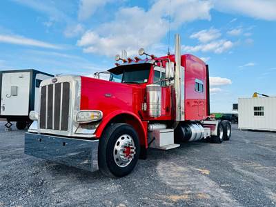 Peterbilt 389 Sleeper Semi Truck - Cummins 550HP, 13 Speed Manual