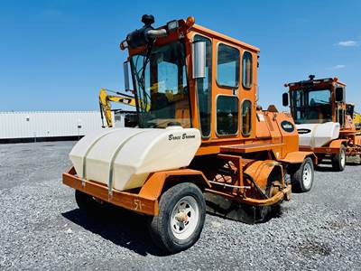 Broce CRT350 Sweeper