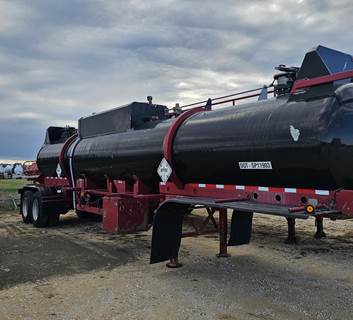 Comptank Tandem Axle Plate / Composite Chemical / Acid Tank Trailer - Air Ride, Fixed Axle