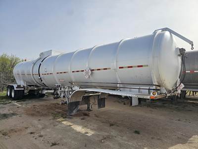 Etnyre Tandem Axle Aluminum Crude Oil Tank Trailer - Air Ride, Fixed Axle