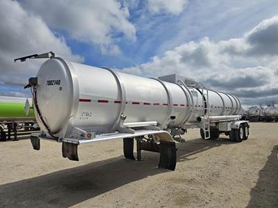 Heil Tandem Axle Aluminum Crude Oil Tank Trailer - Air Ride, Fixed Axle