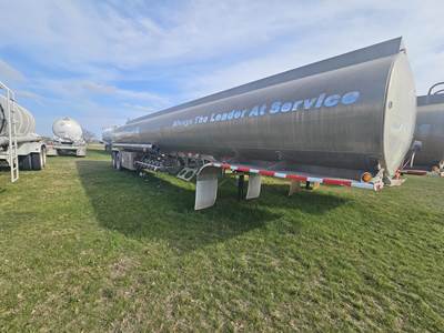 Heil Tandem Axle Aluminum Fuel Tanker Trailer - Air Ride, Fixed Axle