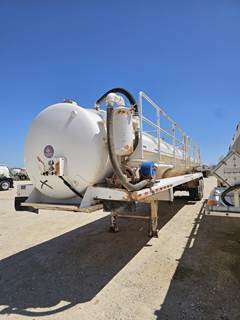 Dragon Tandem Axle Mild Steel Vacuum Tank Trailer - Spring, Fixed Axle