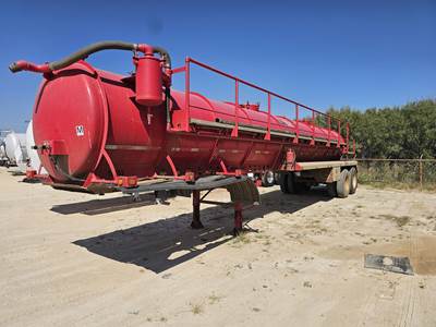 GAYLEAN Tandem Axle Mild Steel Vacuum Tank Trailer - Air Ride, Fixed Axle