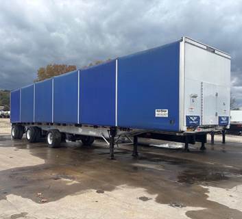 MAC 48x102 Tri Axle Curtain Side Trailer