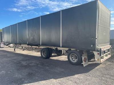 Reitnouer 53x102 Tandem Axle Aluminum Curtain Side Trailer - Air Ride, Spread Axle