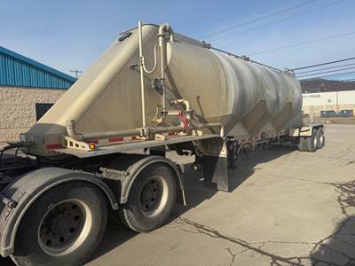 MAC 1050 42x96 Tandem Axle Aluminum Dry Bulk / Pneumatic Tank Trailer - Air Ride, Fixed Axle