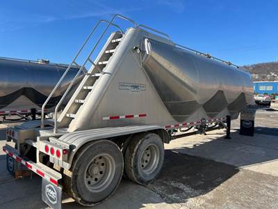 MAC TN1050APB Dry Bulk / Pneumatic Tank Trailer