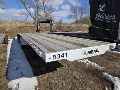 Benson ALUMINUM FLATBED Flatbed Trailer