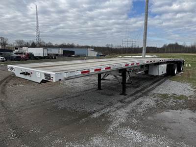 Benson ALUMINUM FLATBED Flatbed Trailer