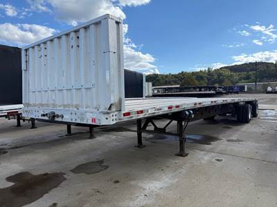 Manac 48x102 Combination Flatbed Trailer - Air Ride, Fixed Spread Axle