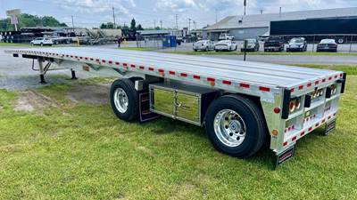 Reitnouer Big Bubba 48x102 Aluminum Flatbed Trailer - Air Ride, Fixed Spread Axle