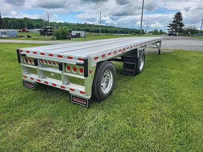 Reitnouer Big Bubba 48x102 Aluminum Flatbed Trailer - Air Ride, Fixed Spread Axle
